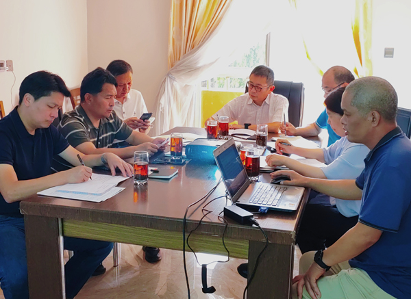 专题会议现场 - 副本.jpg 专题会议现场 - 副本.jpg