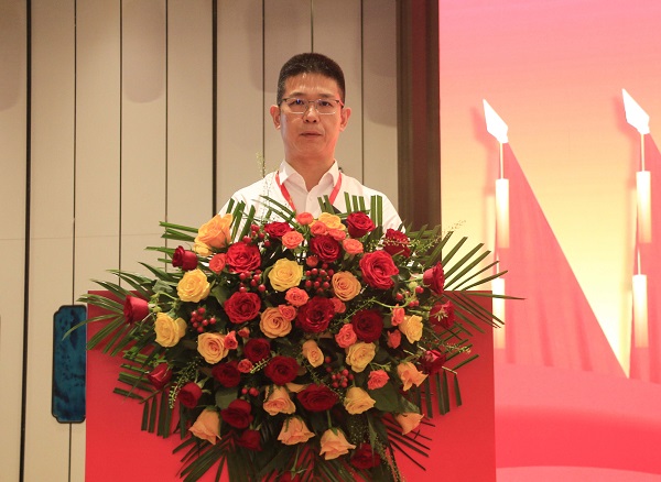 3华体会在线平台（中国）官网总经理祝建明在会上致辞.JPG